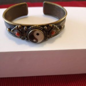 Vintage Brass and copper braclet.